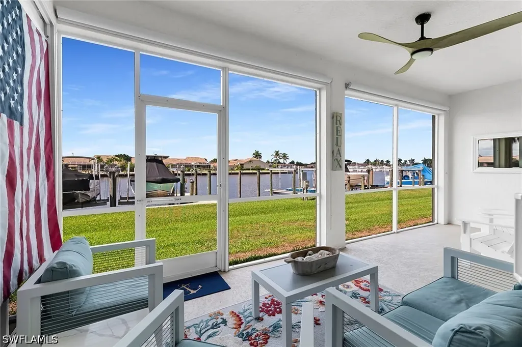 370 Stella Maris Drive N Naples FL 34114