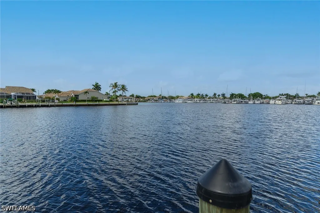 370 Stella Maris Drive N Naples FL 34114
