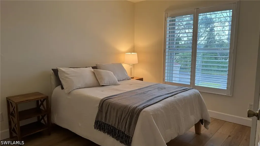 9828 Luna Circle Naples FL 34109