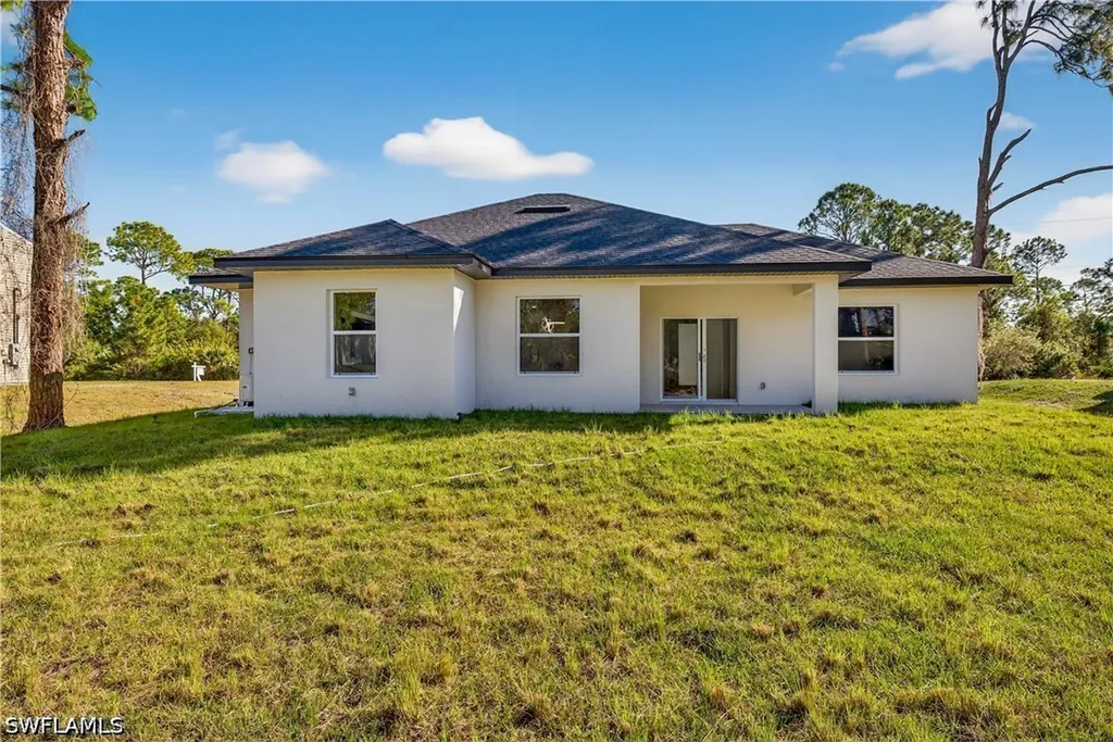 765 Joponica Avenue S Lehigh Acres FL 33974