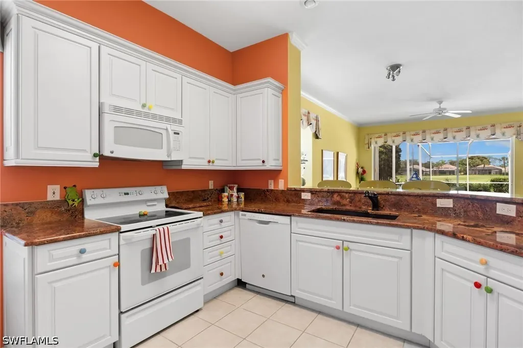1843 Leamington Lane Naples FL 34109