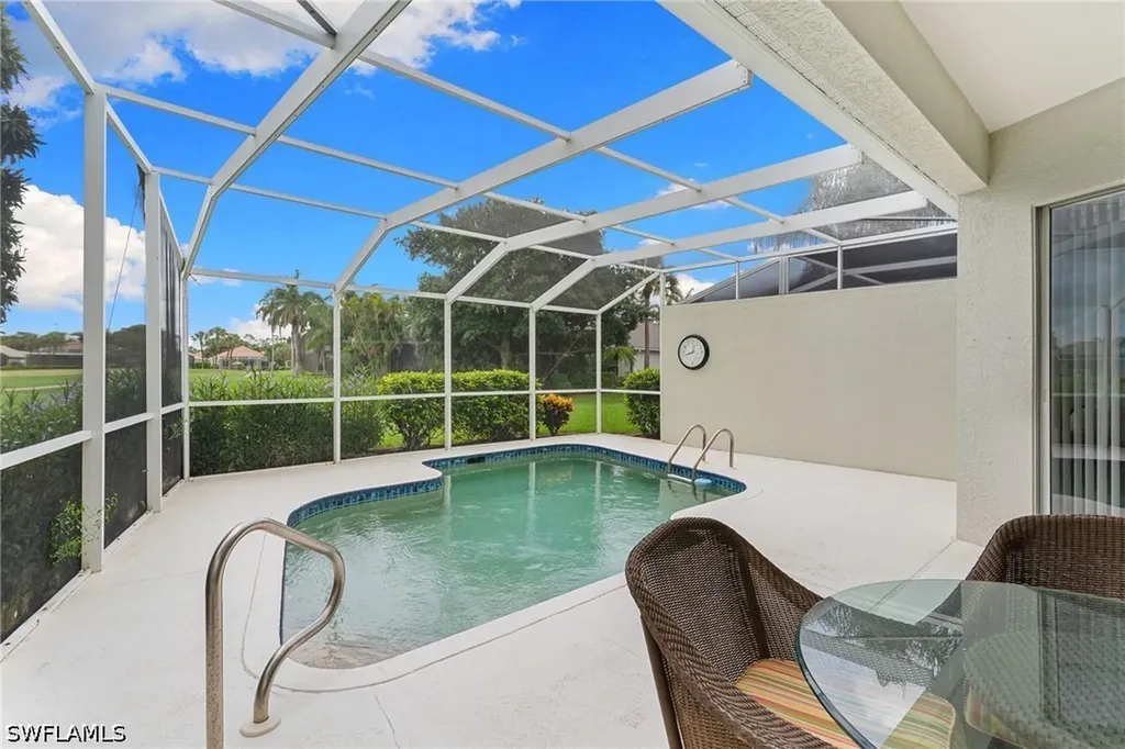 1843 Leamington Lane Naples FL 34109