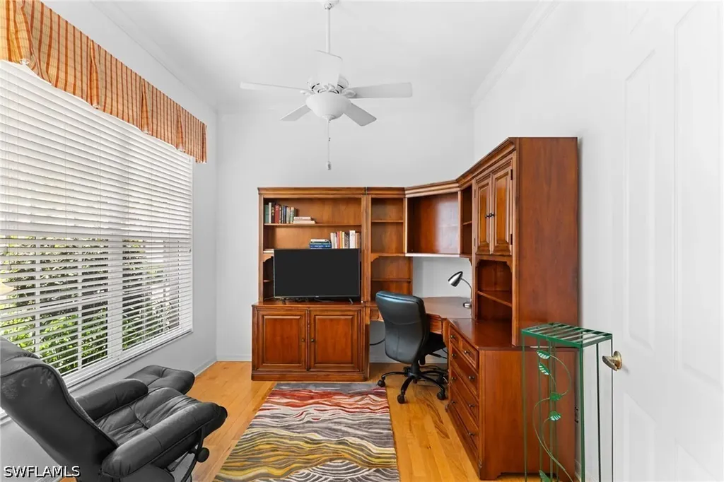 1843 Leamington Lane Naples FL 34109