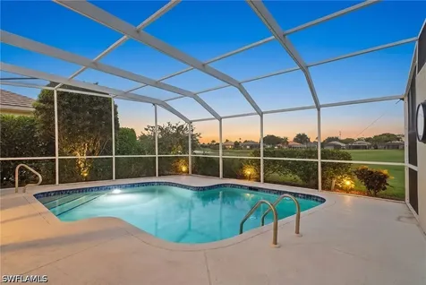 1843 Leamington Lane Naples FL 34109