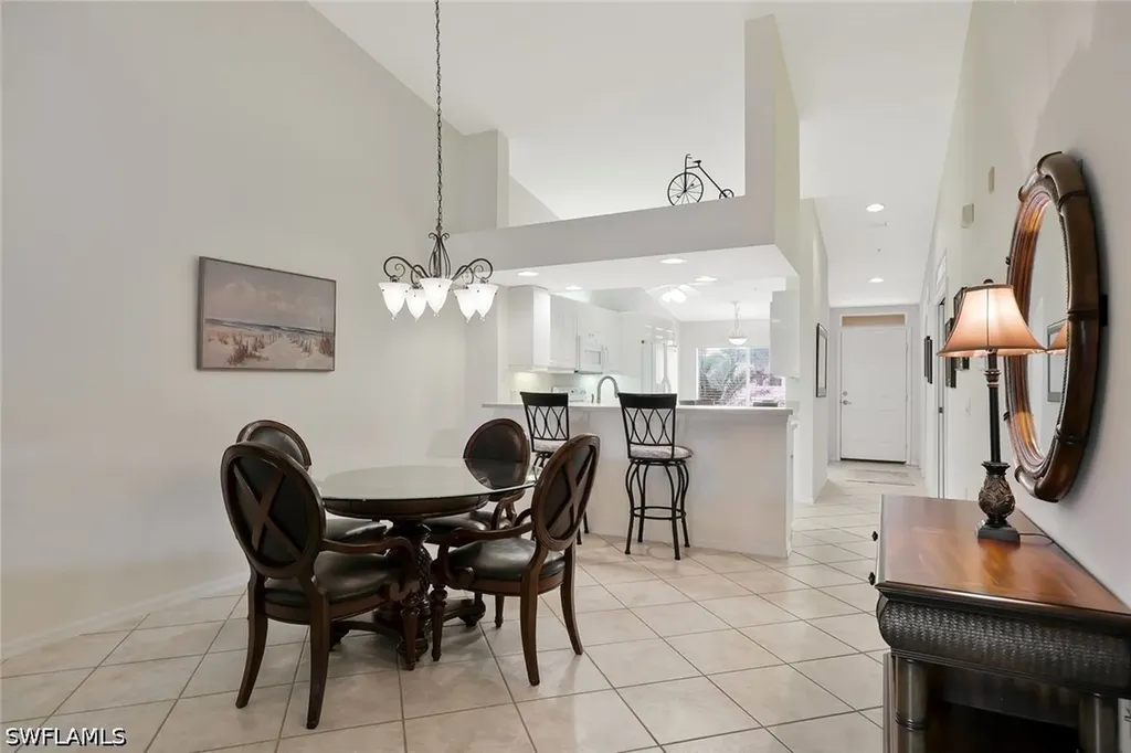 2395 Bayou Lane Naples FL 34112