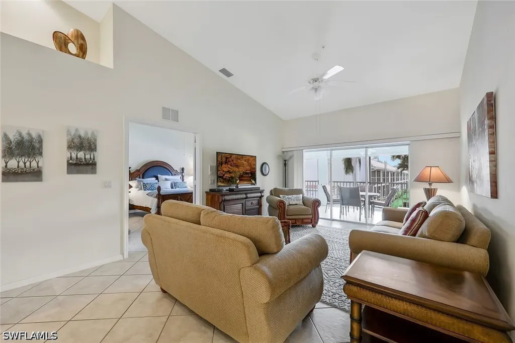 2395 Bayou Lane Naples FL 34112