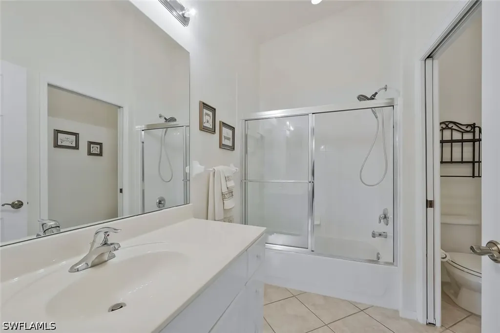 2395 Bayou Lane Naples FL 34112