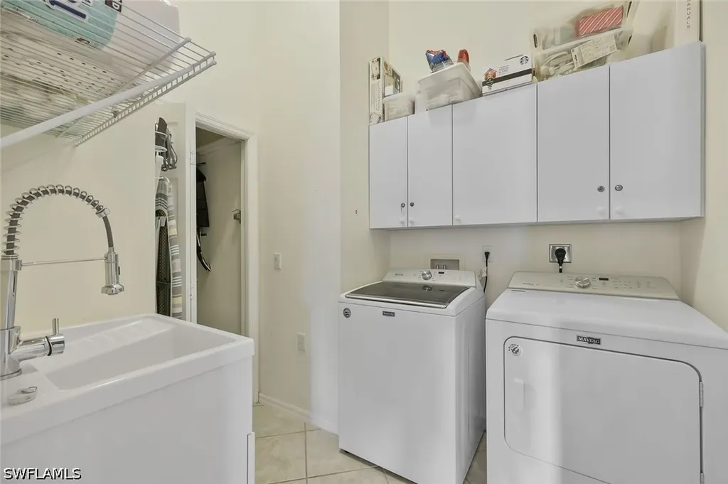 2395 Bayou Lane Naples FL 34112