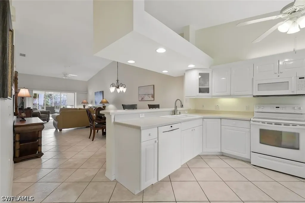 2395 Bayou Lane Naples FL 34112
