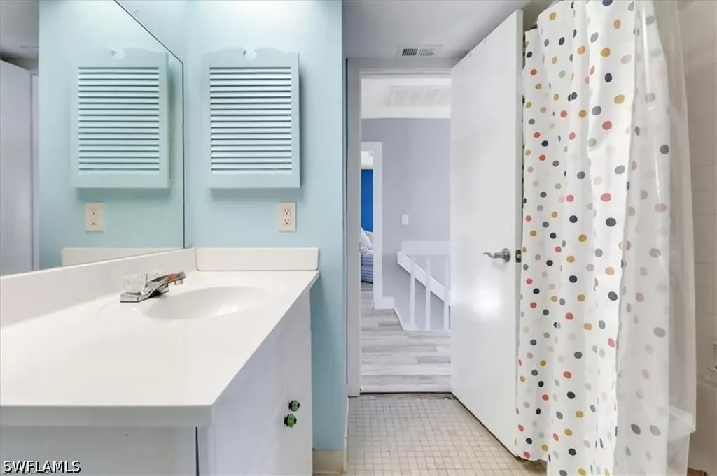 823 Meadowland Drive Naples FL 34108