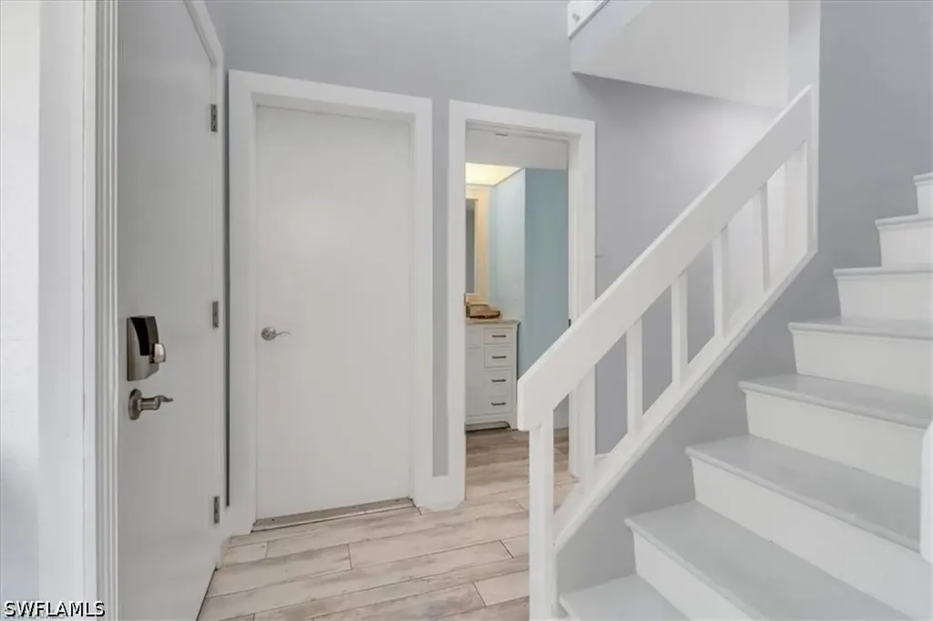 823 Meadowland Drive Naples FL 34108