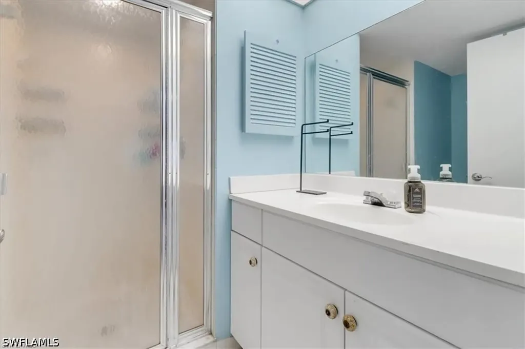 823 Meadowland Drive Naples FL 34108