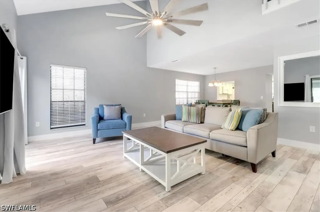 823 Meadowland Drive Naples FL 34108