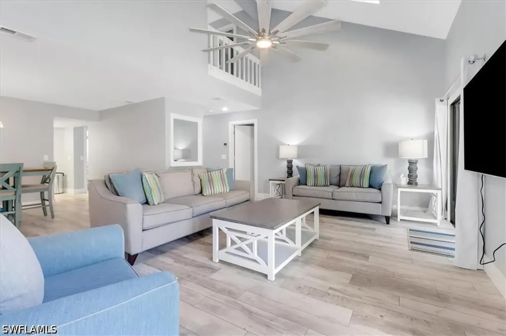 823 Meadowland Drive Naples FL 34108