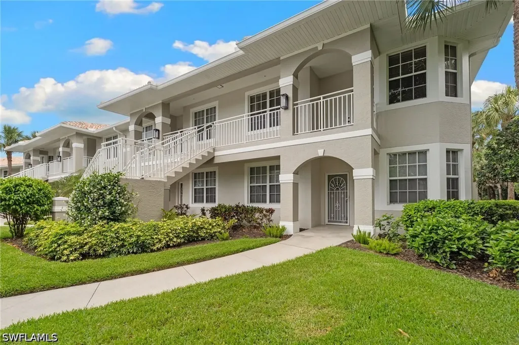 2345 Carrington Court Naples FL 34109
