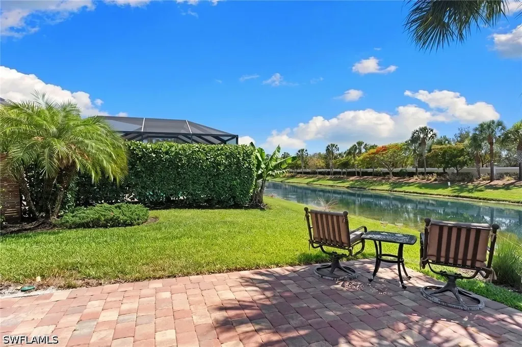 7253 Wilton Drive Naples FL 34109