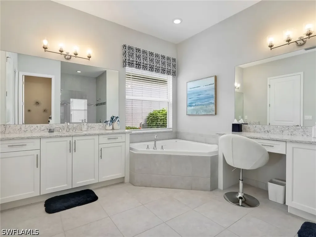 28510 Wharton Drive Bonita Springs FL 34135