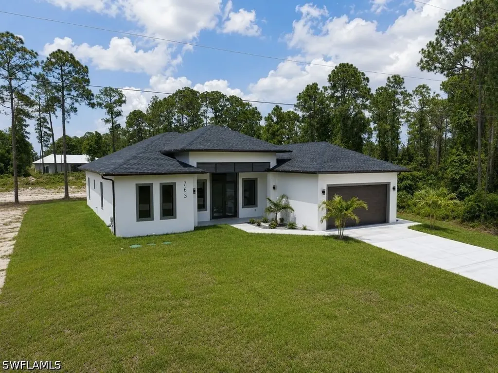 763 Pinecastle Drive Lehigh Acres FL 33974