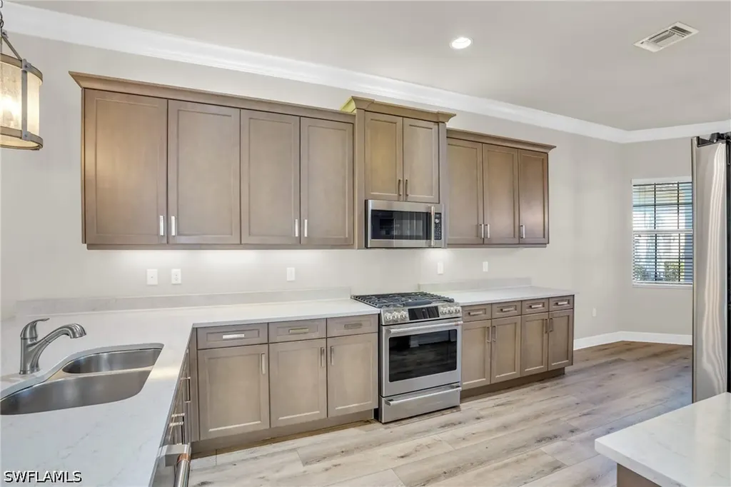 4420 Aurora Street Naples FL 34119