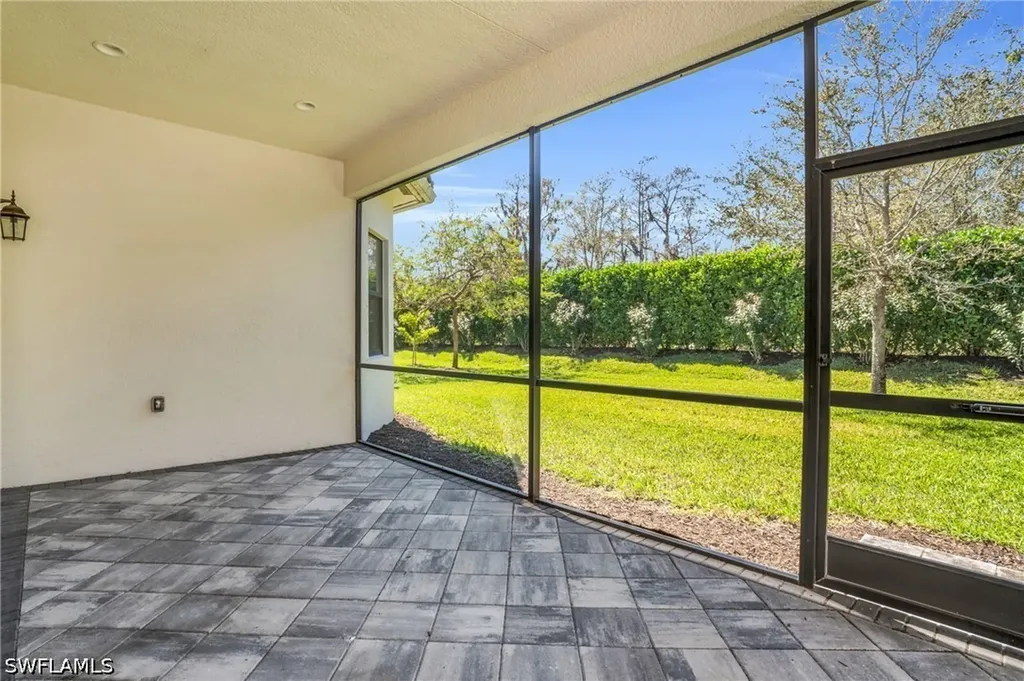 4420 Aurora Street Naples FL 34119