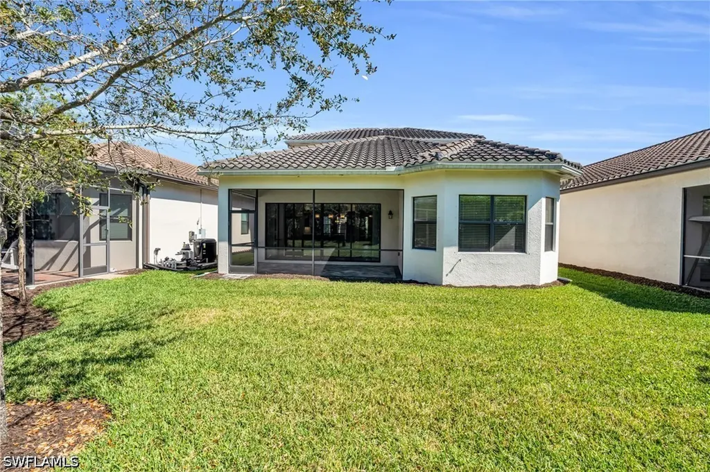 4420 Aurora Street Naples FL 34119