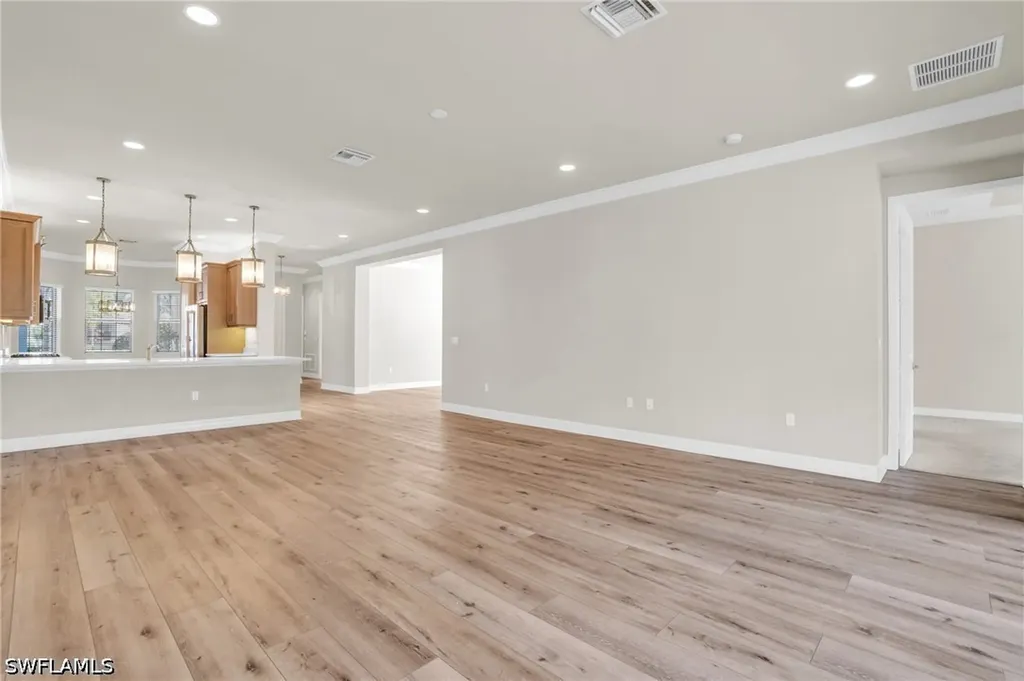 4420 Aurora Street Naples FL 34119