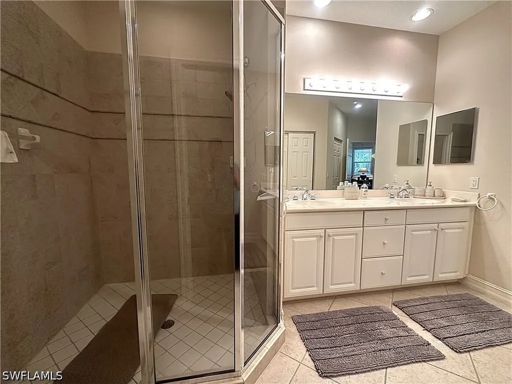 1634 Tarpon Bay Drive S Naples FL 34119