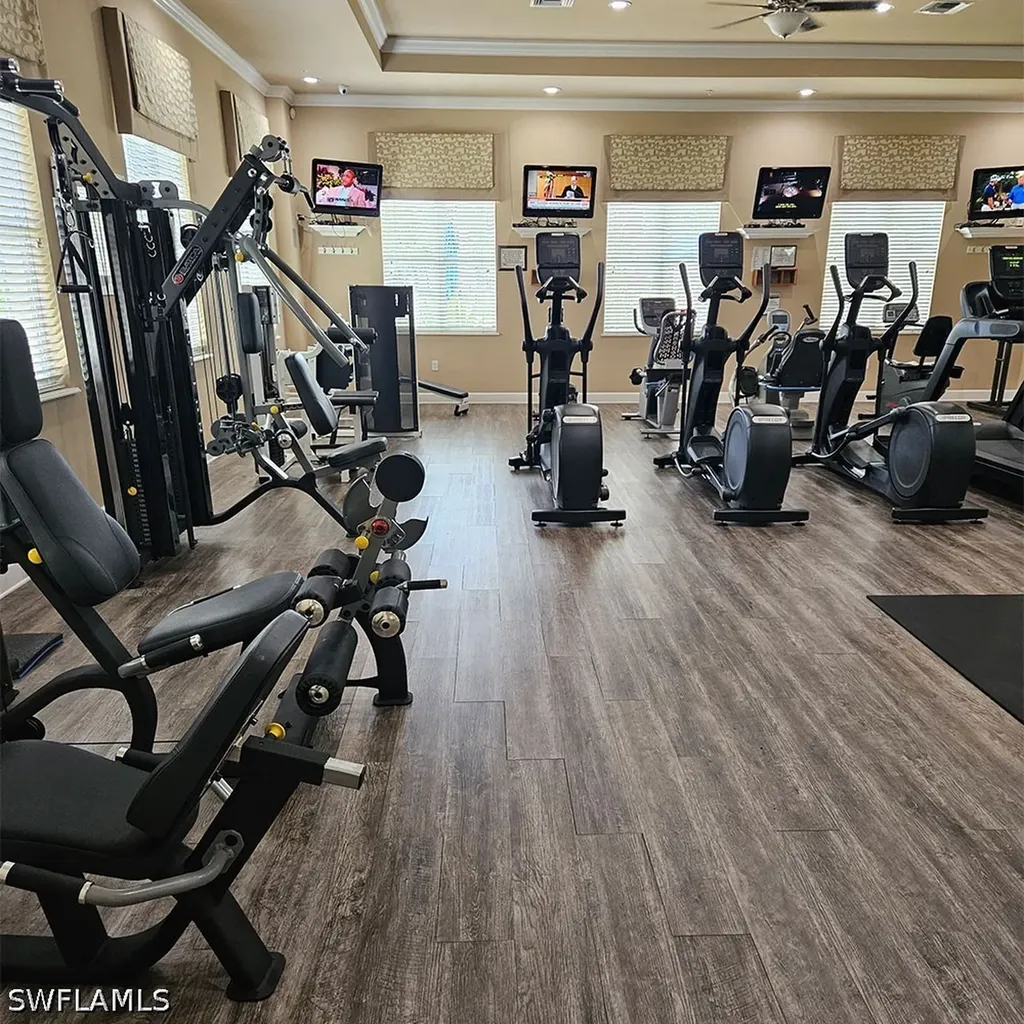 1634 Tarpon Bay Drive S Naples FL 34119
