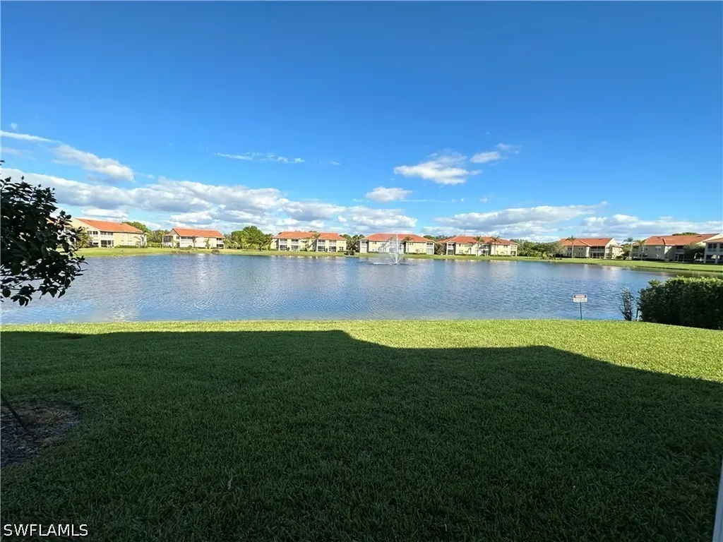 6670 Huntington Lakes Circle Naples FL 34119
