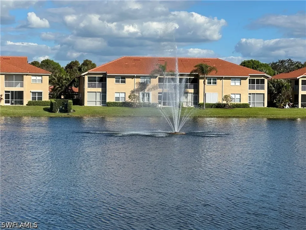 6670 Huntington Lakes Circle Naples FL 34119