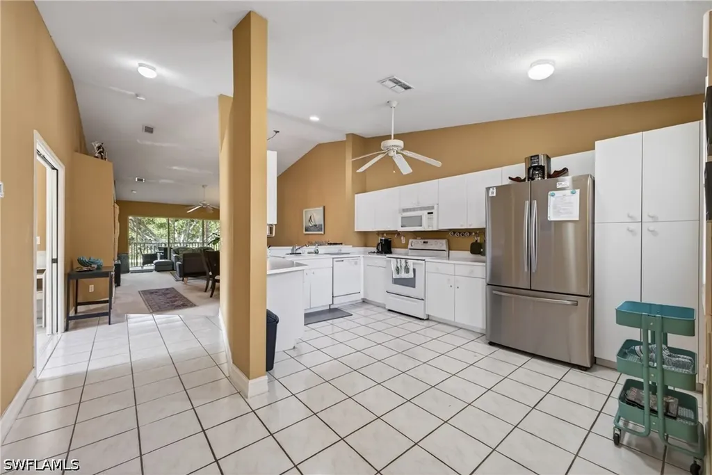 705 Luisa Lane Naples FL 34104