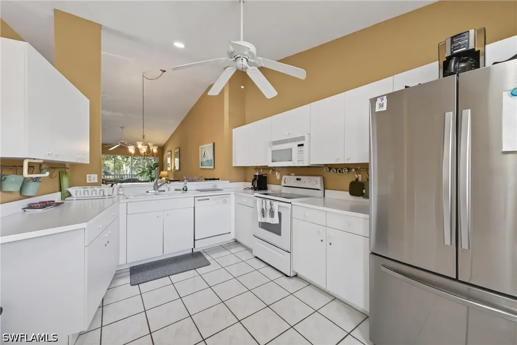705 Luisa Lane Naples FL 34104