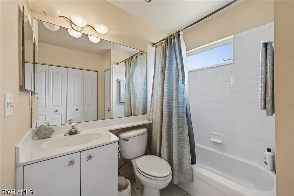 705 Luisa Lane Naples FL 34104
