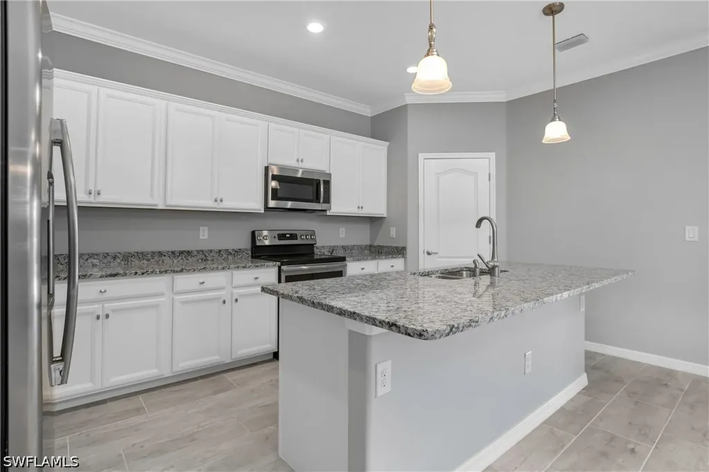 19952 Beverly Park Road Estero FL 33928