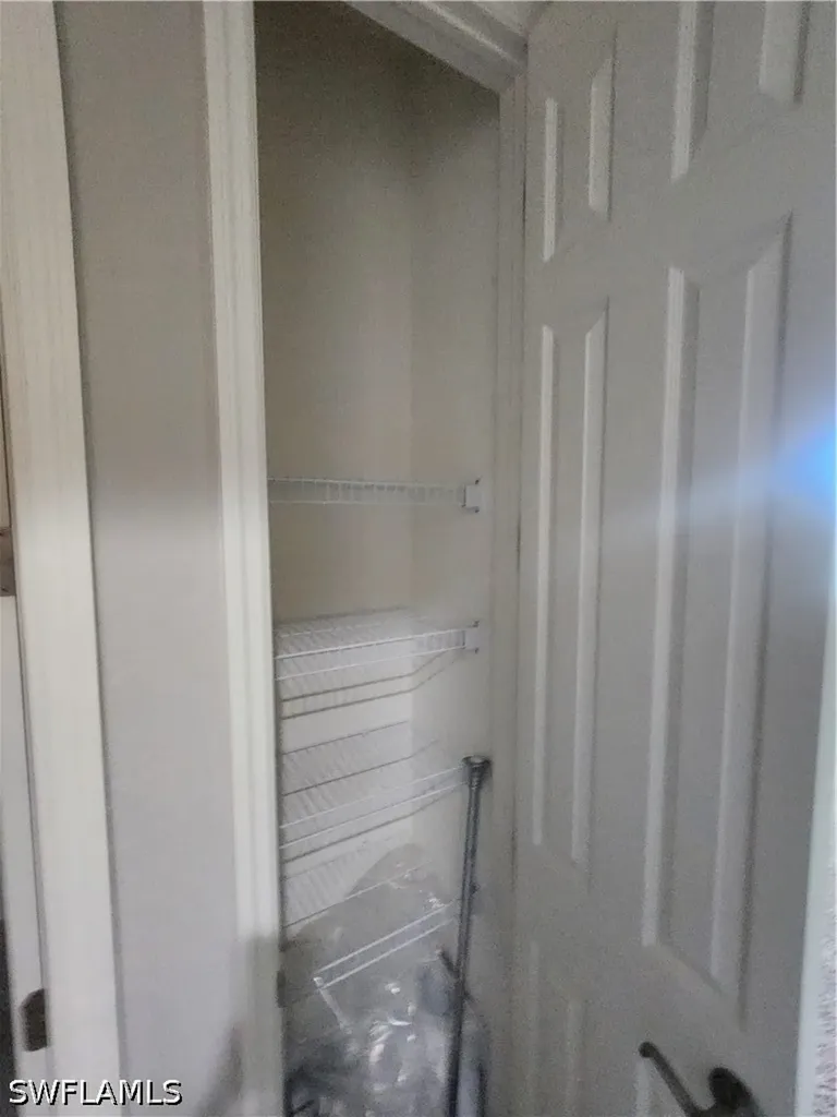 9071 Albion Lane N Naples FL 34113