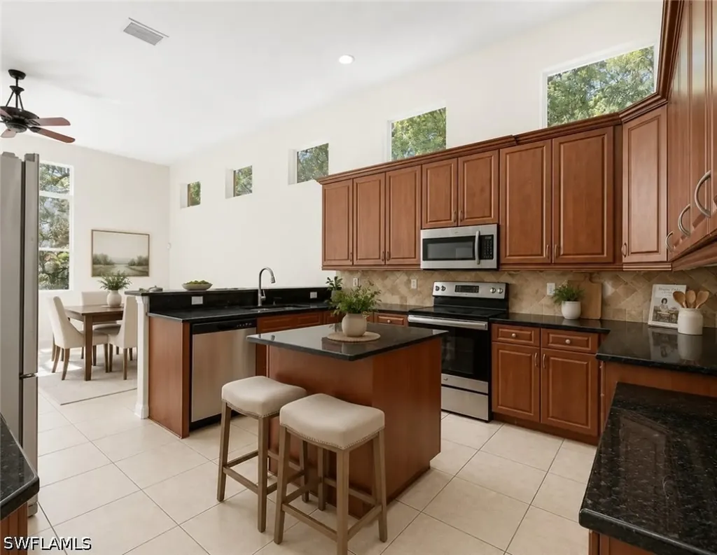 1440 16th Avenue NE Naples FL 34120