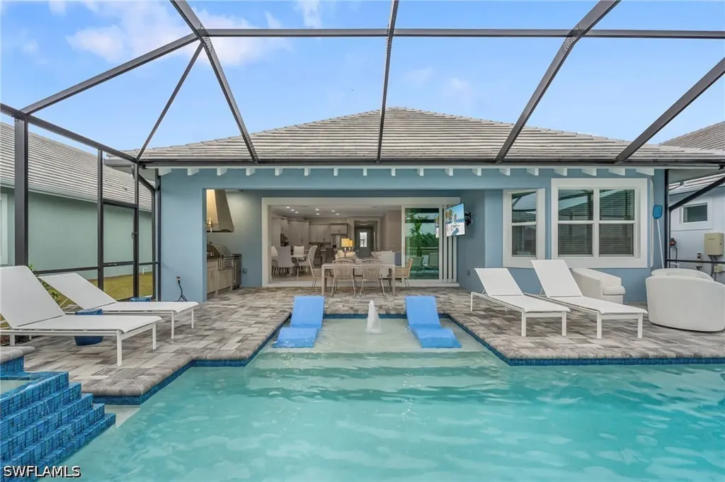 8795 Calypso Court Naples FL 34112