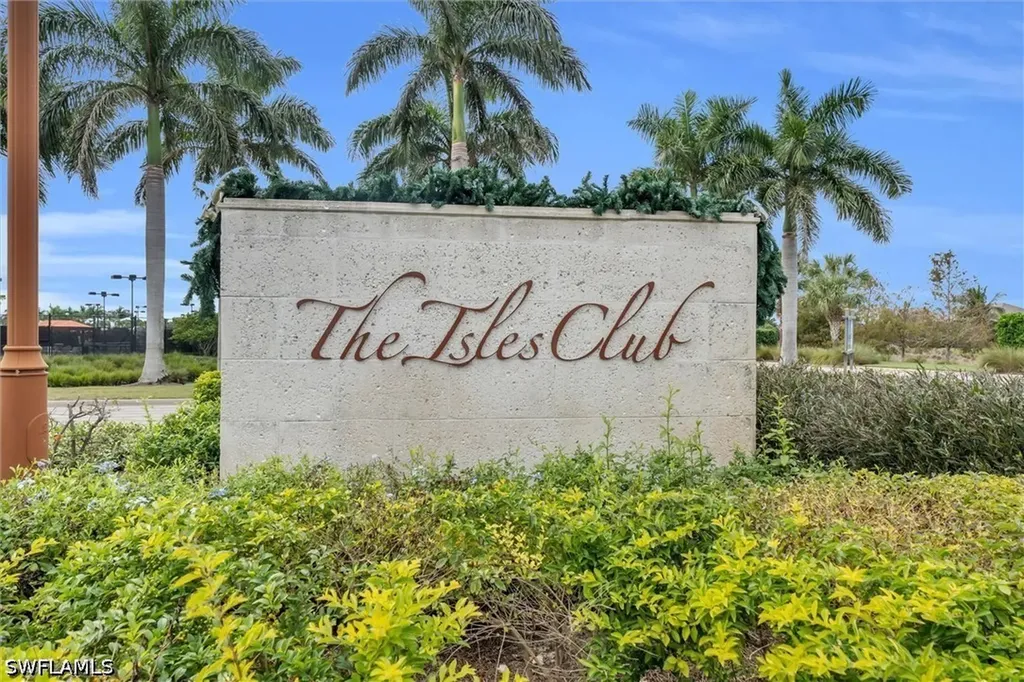 8795 Calypso Court Naples FL 34112