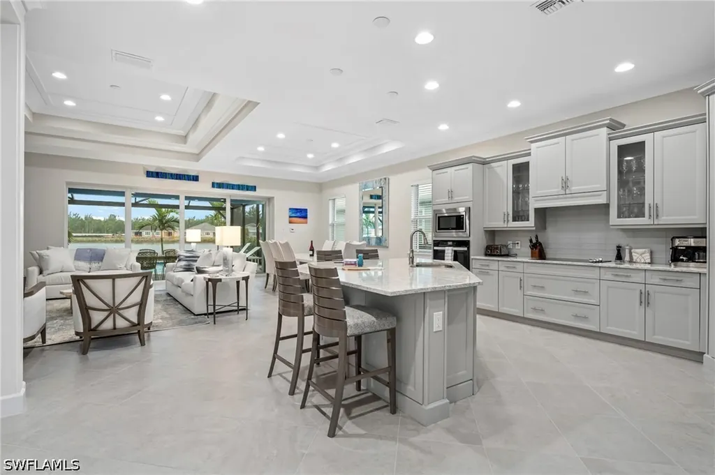 8795 Calypso Court Naples FL 34112
