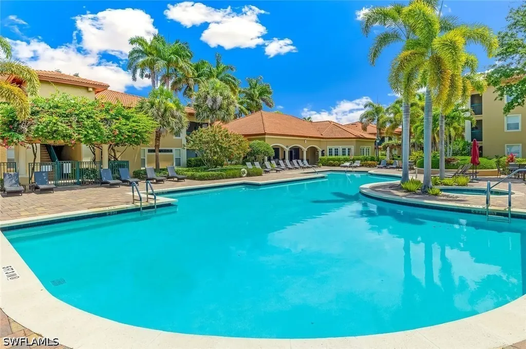 8920 Colonnades Court E Bonita Springs FL 34135