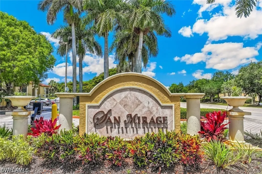 8920 Colonnades Court E Bonita Springs FL 34135