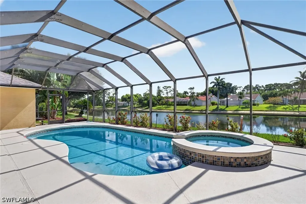 Xxx Briarwood Boulevard Naples FL 34104