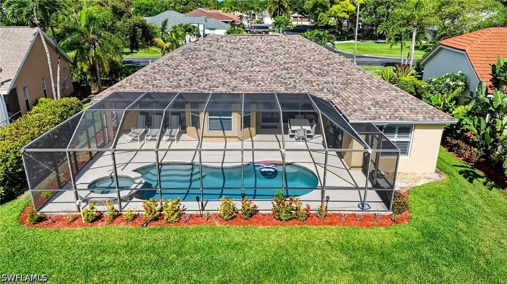 Xxx Briarwood Boulevard Naples FL 34104