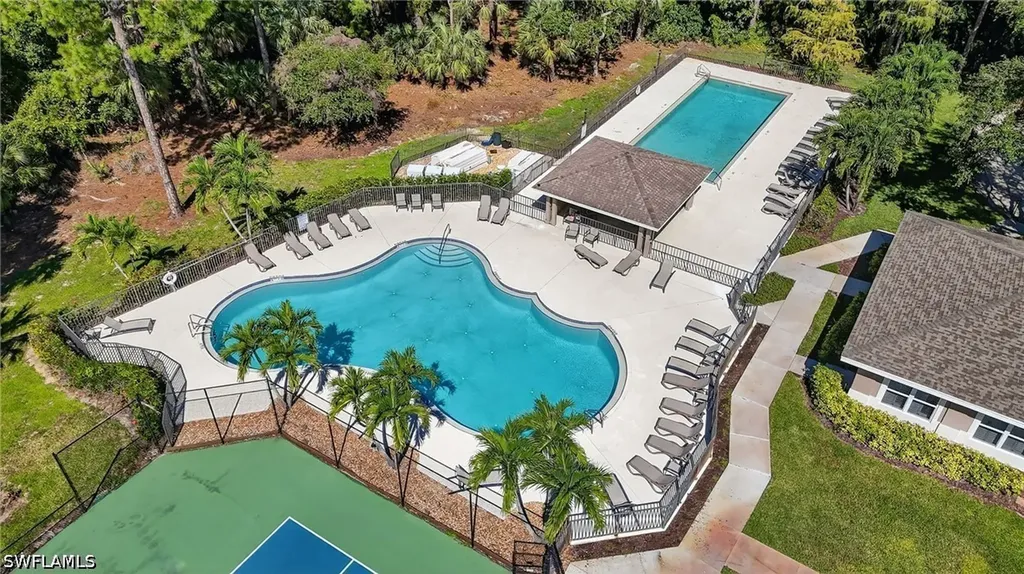 Xxx Briarwood Boulevard Naples FL 34104