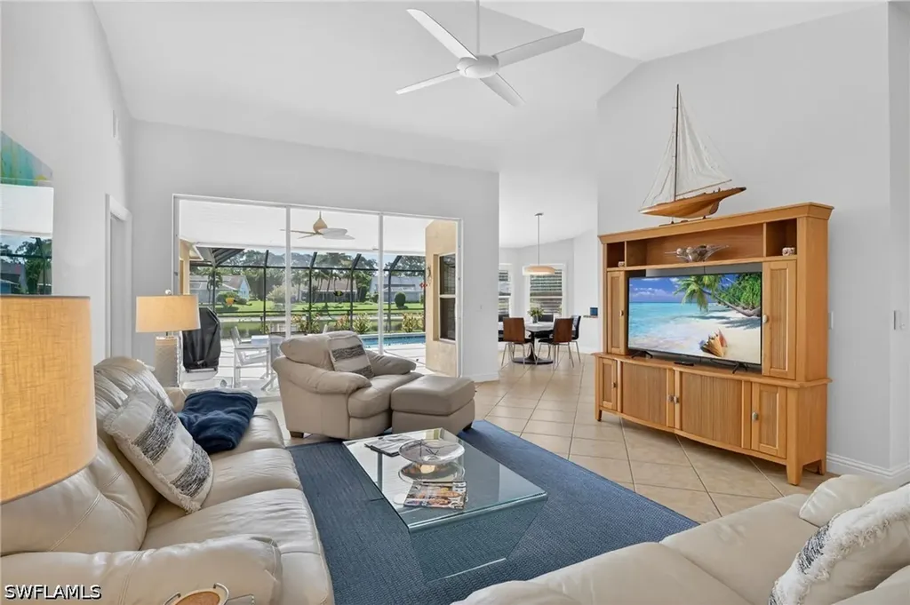 Xxx Briarwood Boulevard Naples FL 34104