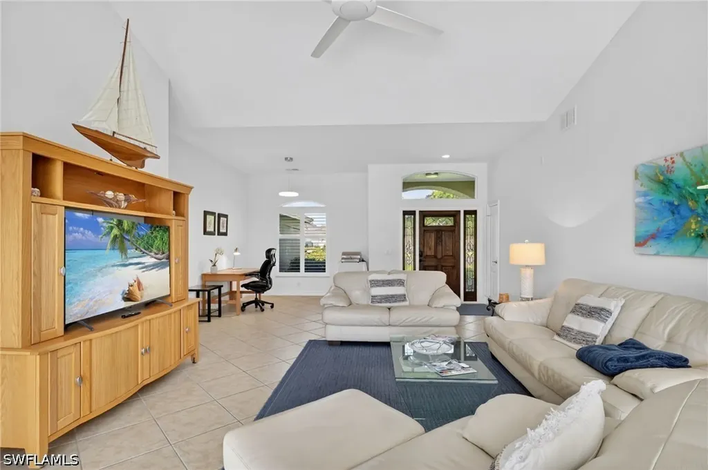 Xxx Briarwood Boulevard Naples FL 34104