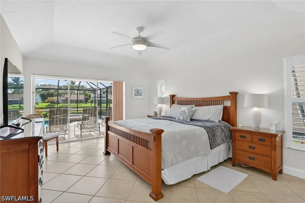 Xxx Briarwood Boulevard Naples FL 34104