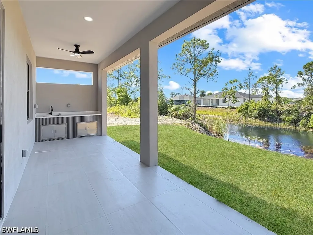 2206 NE 35th Lane Cape Coral FL 33909