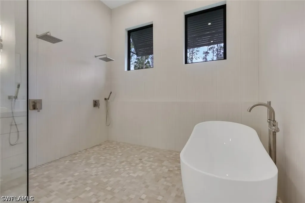 5025 Boxwood Way Naples FL 34116