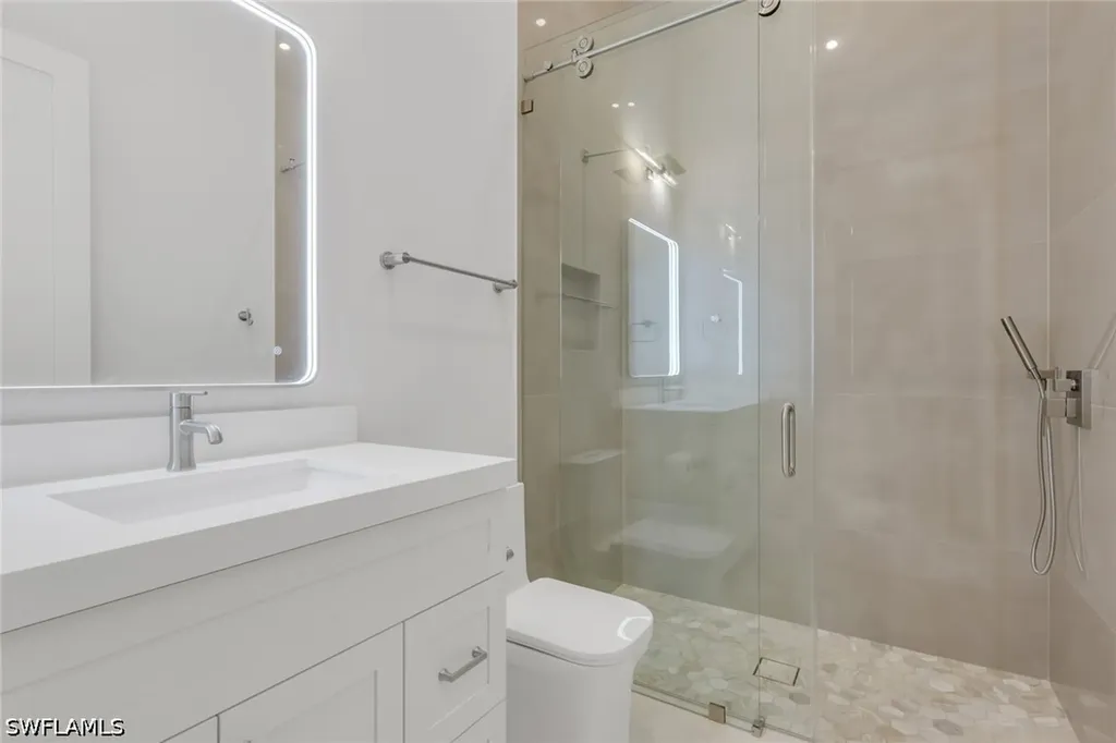 5025 Boxwood Way Naples FL 34116